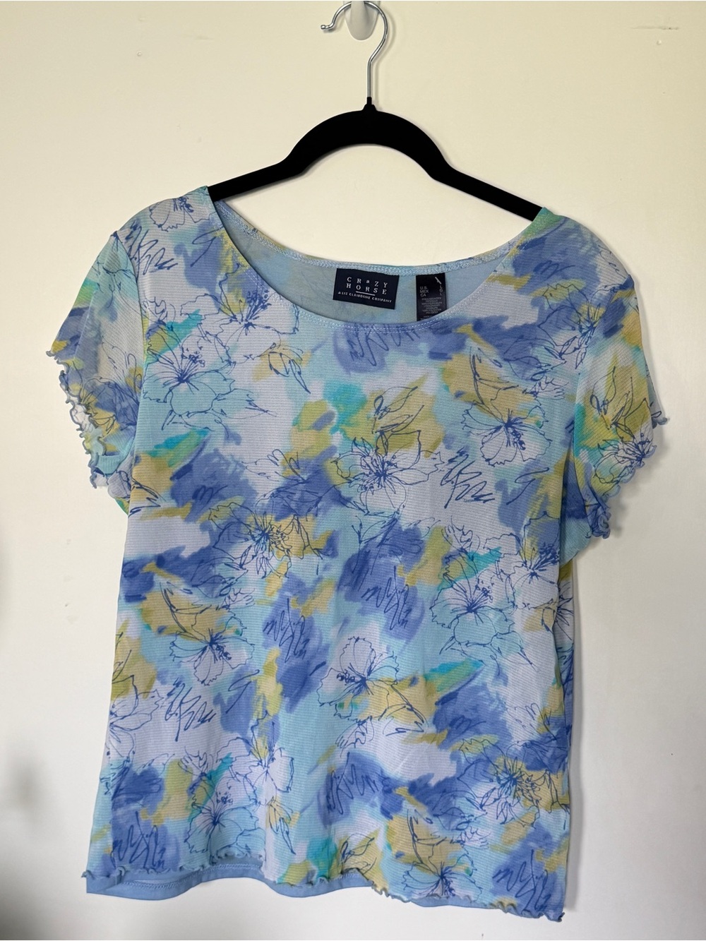 Liz Claiborne Blue and Yellow Floral Short Sleeve Tee